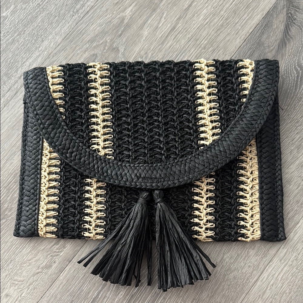 Black and Cream Woven Raffia Clutch Handbag Women’s Resort Vacation Summer